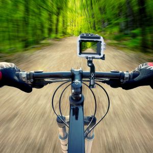 Soporte de bicicleta para cámaras deportivas