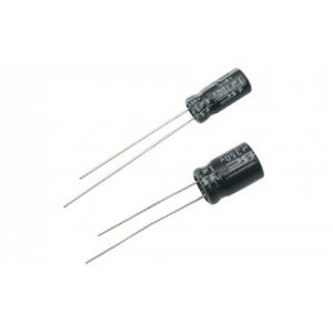 Condensador electrolítico radial, de 100 uF (micro Faradios) a 50 Volts